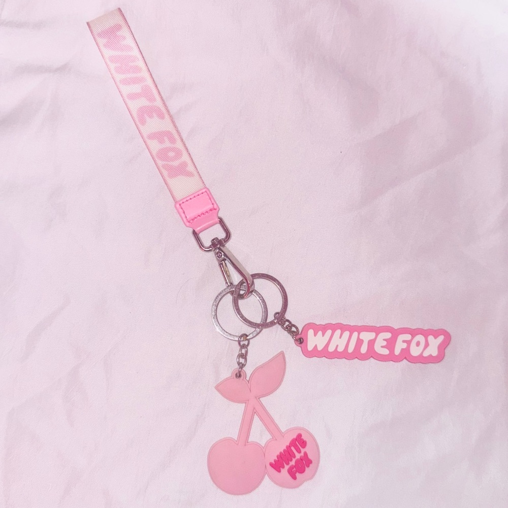 White Fox Boutique Keychains